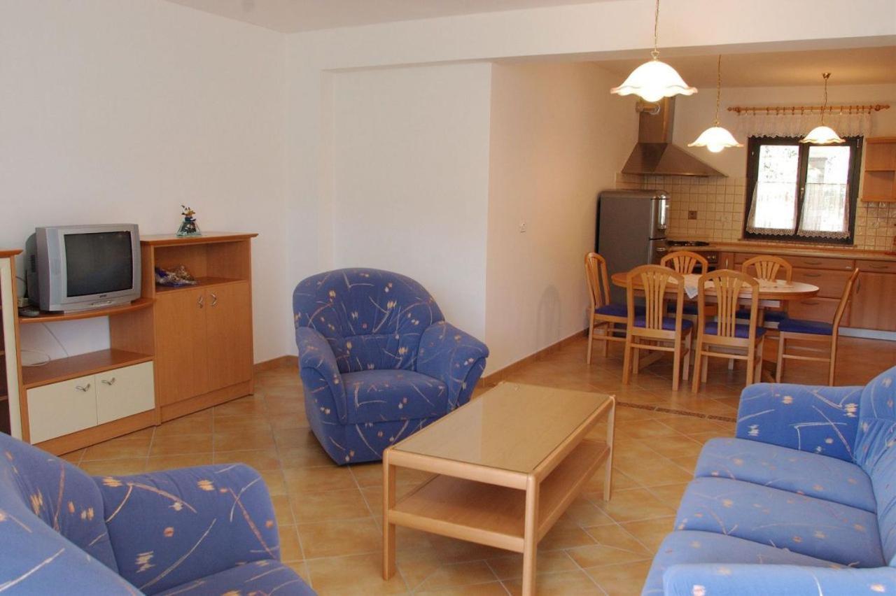 Turisticna Kmetija Birsa Villa Dobravlje Ngoại thất bức ảnh